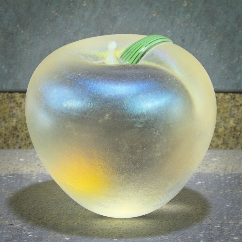 ORIENT And FLUME Art Glass Yellow Iridescent Apple Paperweight Figurine Signed